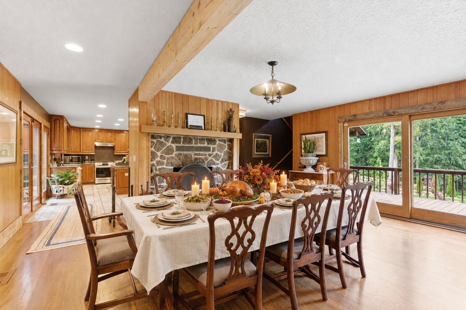 William Wallace Lodge dining room styled with a Thanksgiving feast, autumn flowers and candlelight